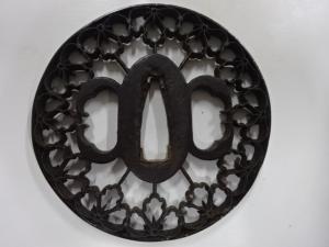 鉄地　京透かし　赤銅　覆輪　鍔